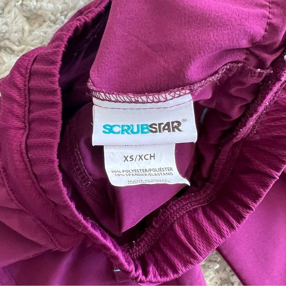 Scrubs - Picture 4 of 4